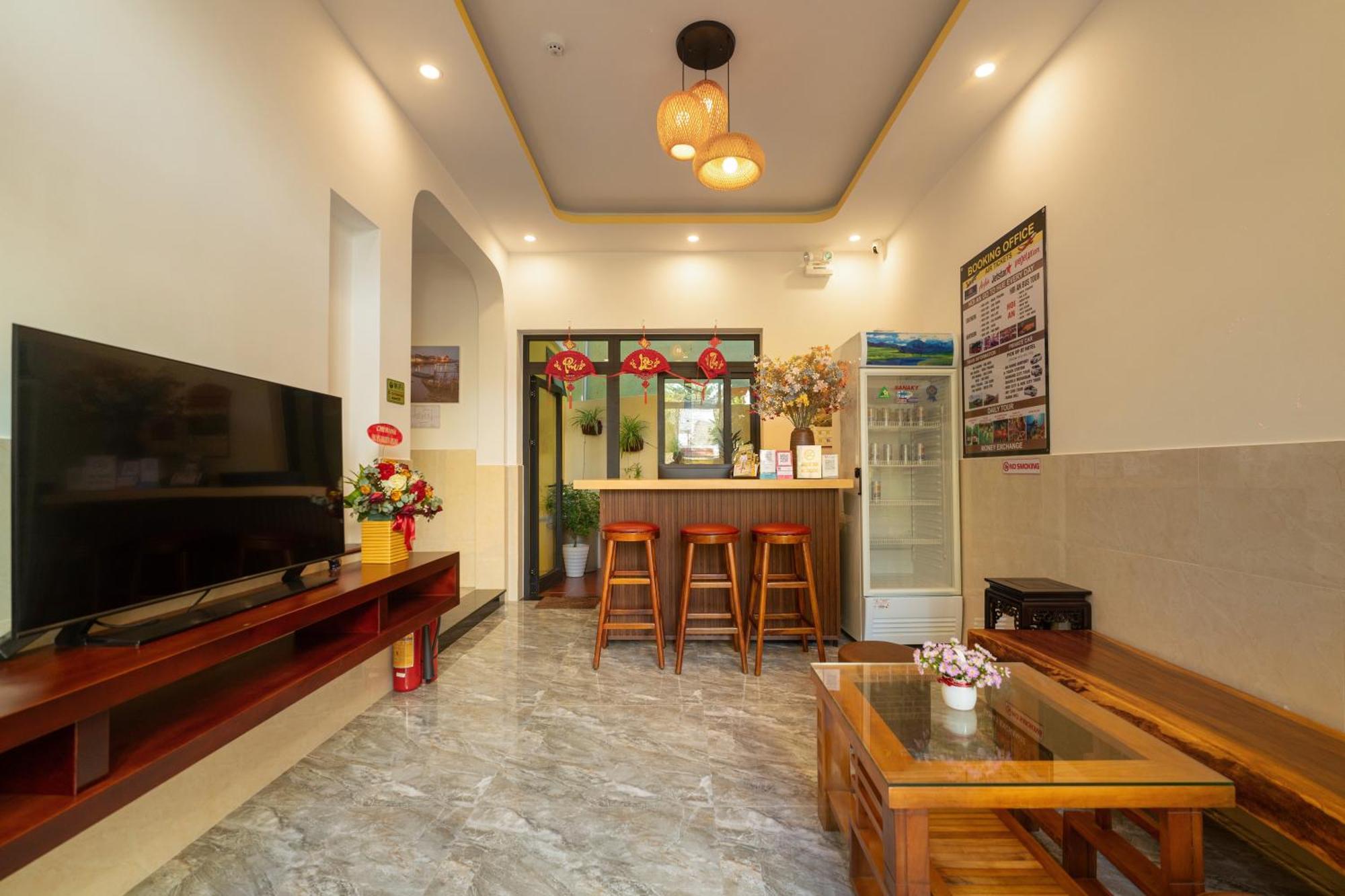 Quyen'S House Homestay Hoi An Exteriör bild